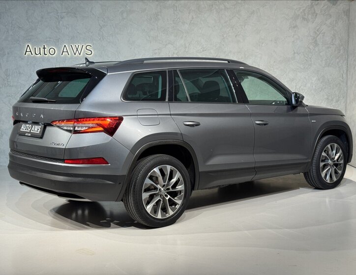 Škoda Kodiaq SUV / Terénní 1,5 l 110 kw