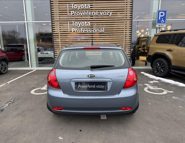 KIA Ceed Hatchback 1,4 l 80 kw