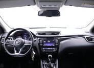 Nissan Qashqai SUV / Terénní 1,3 l 117 kw