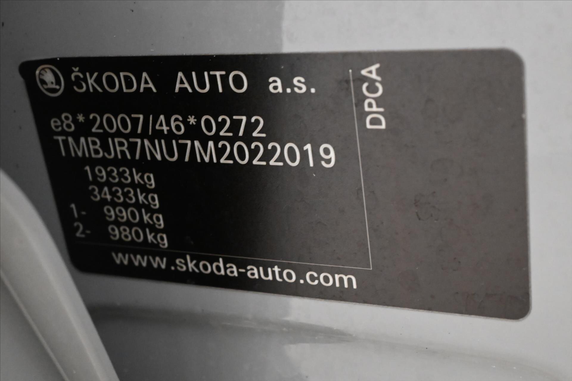 Škoda Karoq SUV / Terénní 1,5 l 110 kw