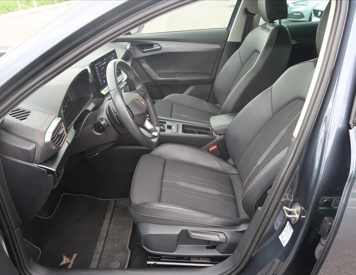 Cupra Formentor SUV / Terénní 2,0 l 140 kw