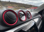 Suzuki Vitara SUV / Terénní 1,4 l 103 kw