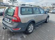 Volvo XC70 8