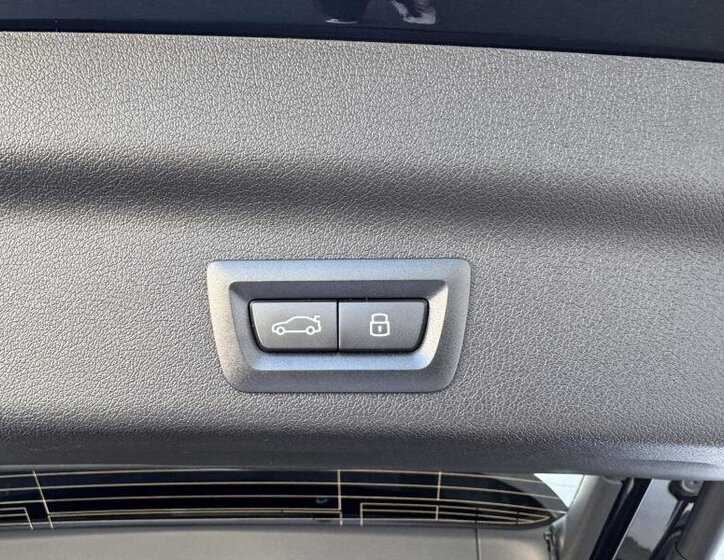 BMW X1 SUV 2,0 l 120 kw