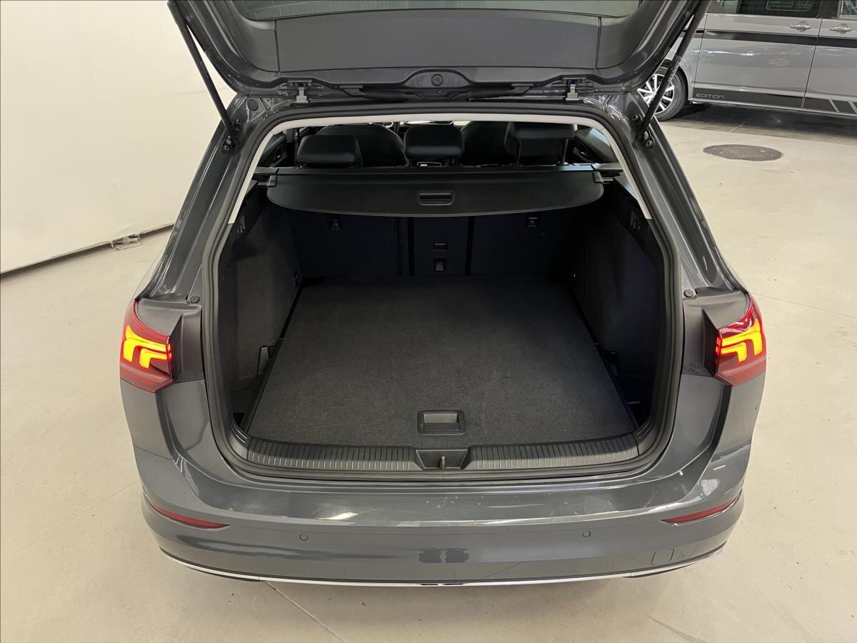 Volkswagen Golf Kombi 1,5 l 110 kw