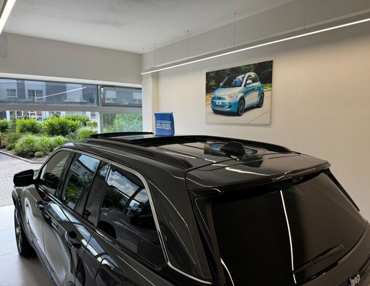 Jeep Grand Cherokee 6