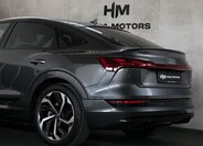Audi e-tron SUV / Terénní 0,0 300 kw