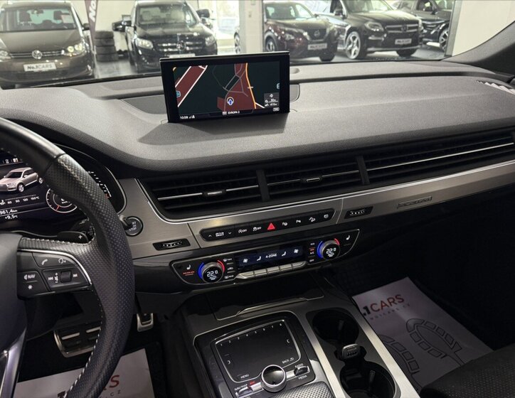 Audi Q7 SUV / Terénní 3,0 l 200 kw