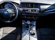 BMW Řada 5 Sedan / Limuzína 2,0 l 120 kw