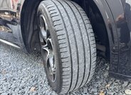 Alfa Romeo Stelvio SUV 2,0 l 206 kw