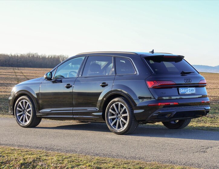 Audi Q7 SUV / Terénní 3,0 l 210 kw