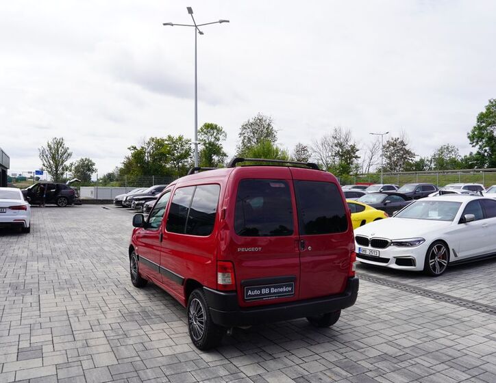 Peugeot Partner 4