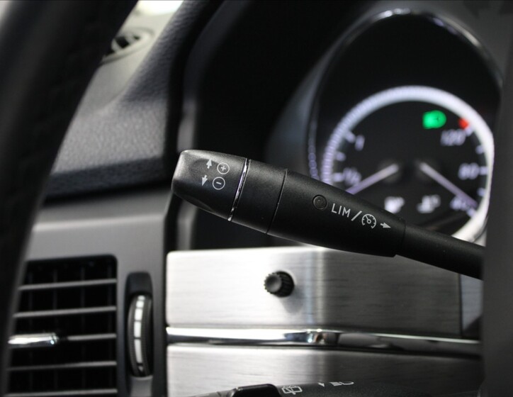 Mercedes-Benz GLK 18