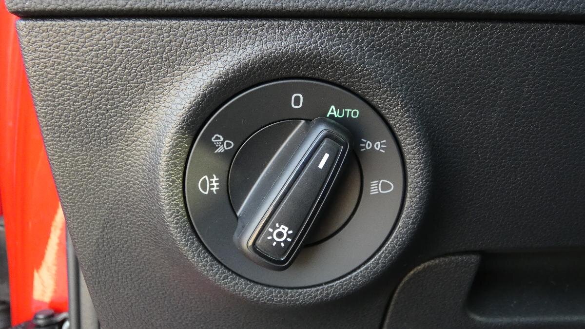 Škoda Karoq SUV / Terénní 1,5 l 110 kw