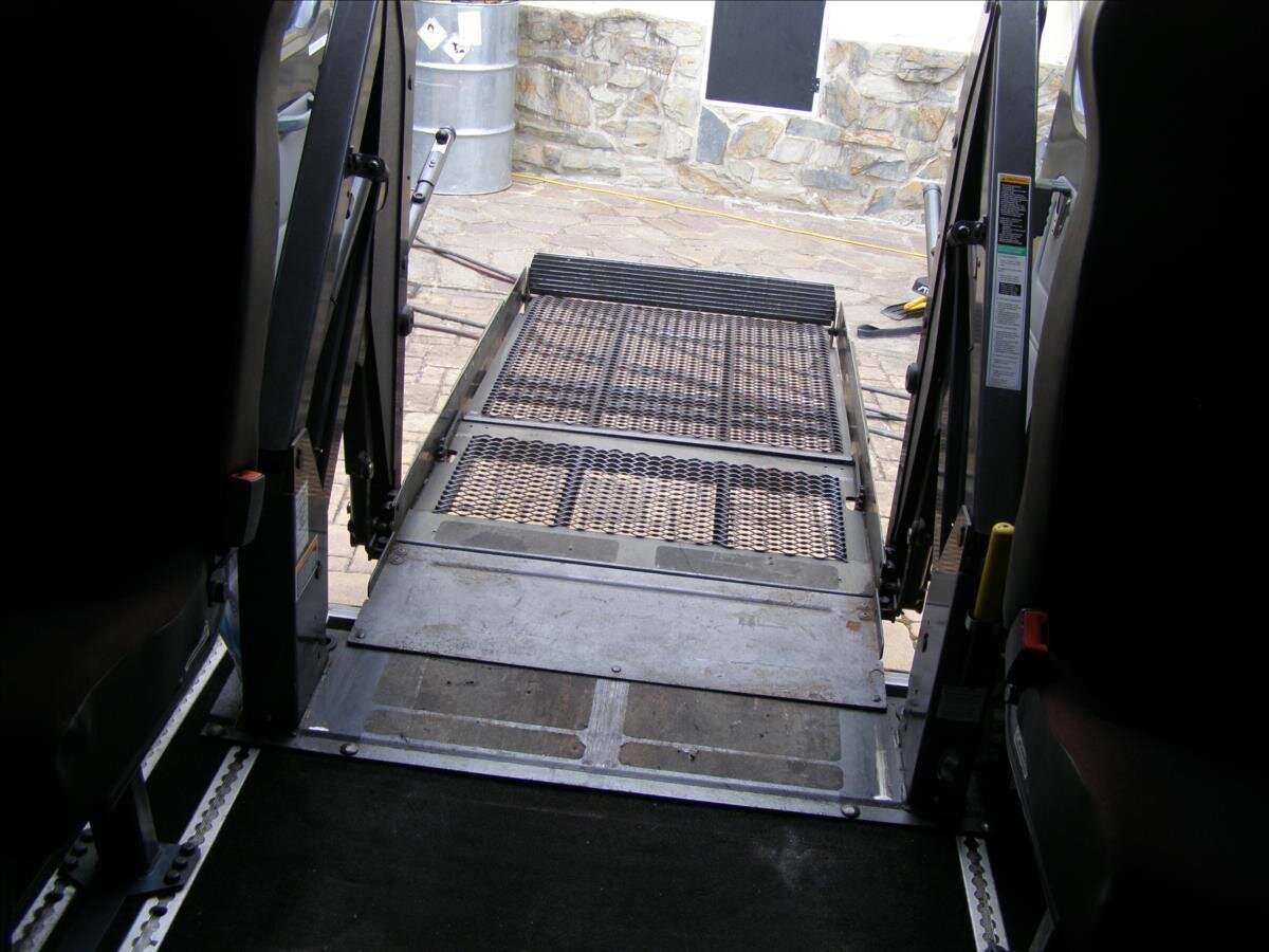 Ford Transit MPV 2,2 l 63 kw