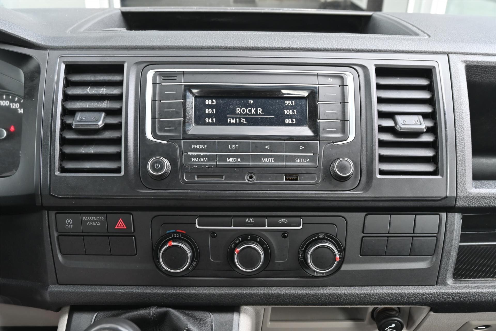 Volkswagen Transporter Valník 2,0 l 110 kw