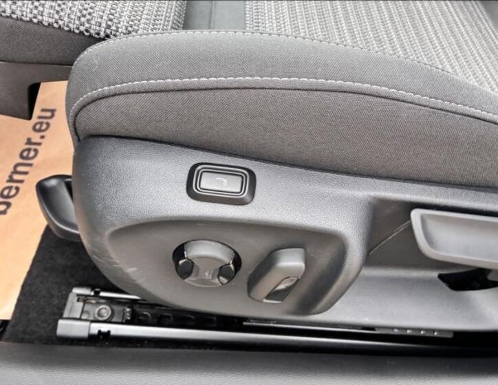 Škoda Superb Kombi 2,0 l 110 kw