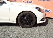 Mercedes-Benz Třídy E Sedan / Limuzína 2,1 l 125 kw