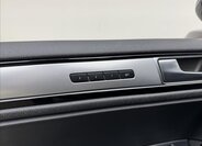 Volkswagen Touareg SUV / Terénní 3,0 l 193 kw