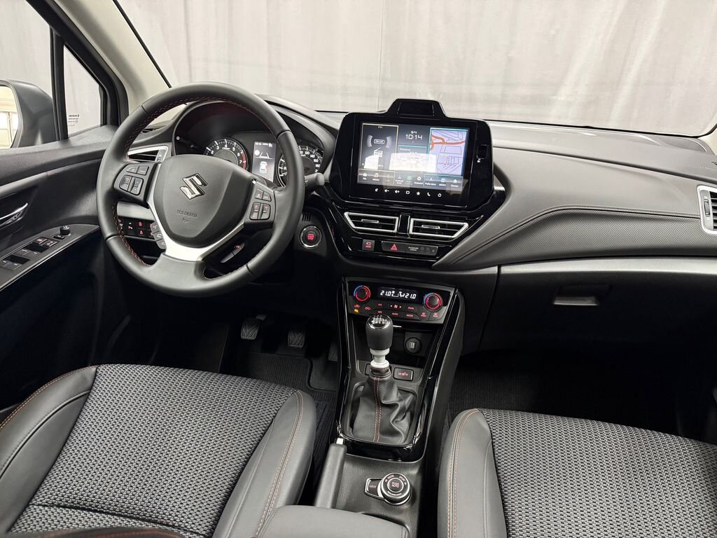 Suzuki S-Cross SUV / Terénní 1,4 l 81 kw