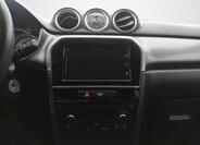 Suzuki Vitara 10
