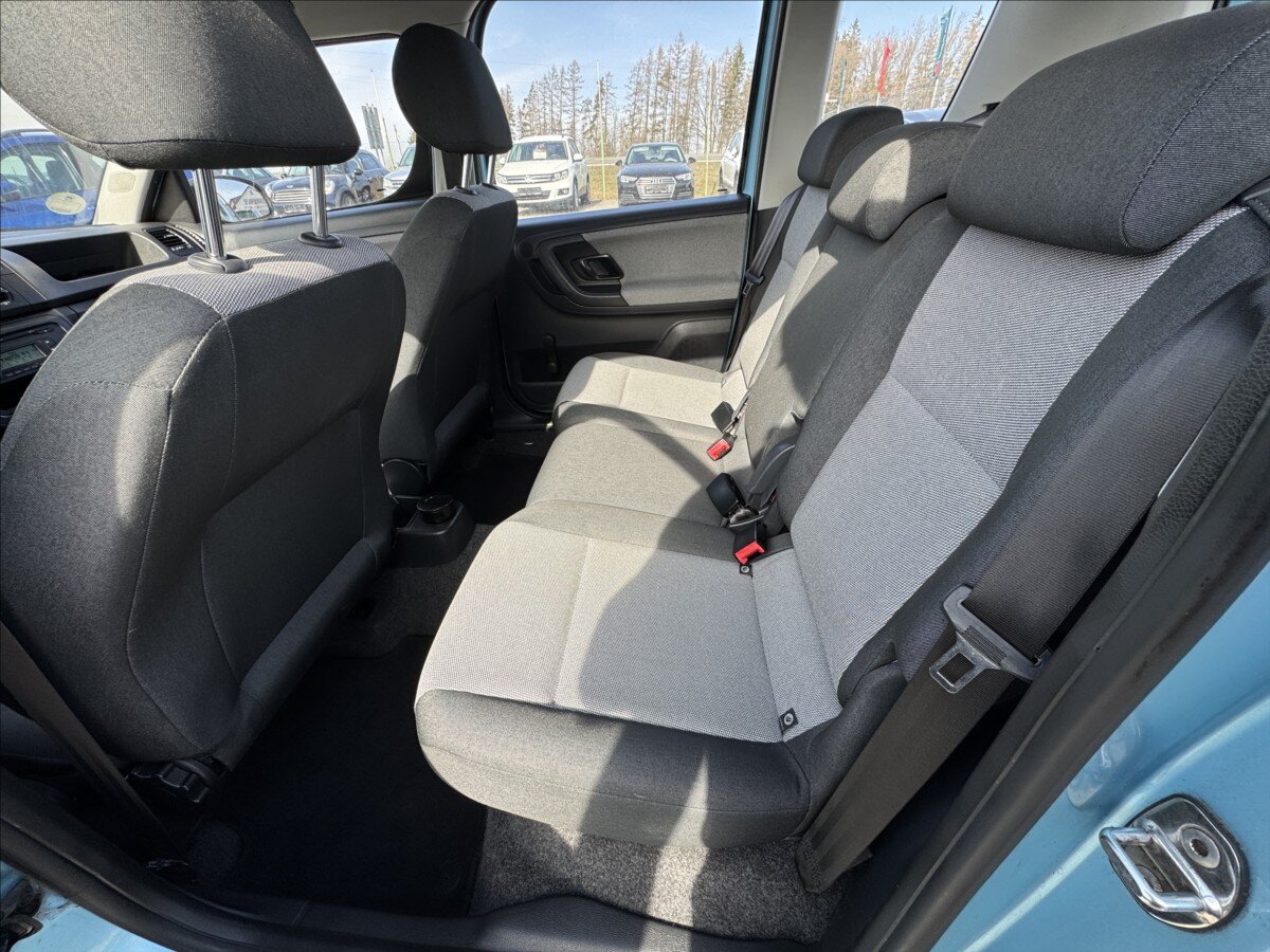 Škoda Roomster Hatchback 1,2 l 63 kw