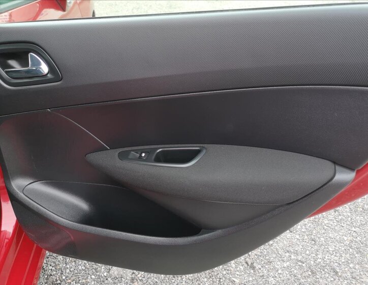 Peugeot 308 Kombi 1,6 l 80 kw