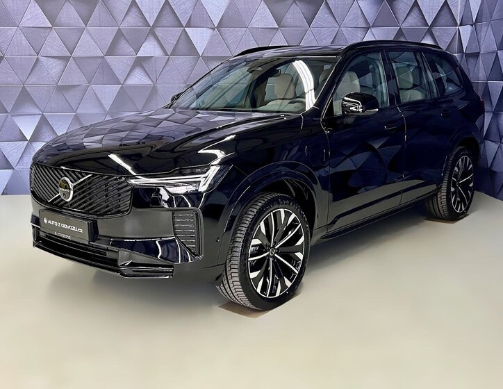 Volvo XC90 SUV 2,0 l 335 kw