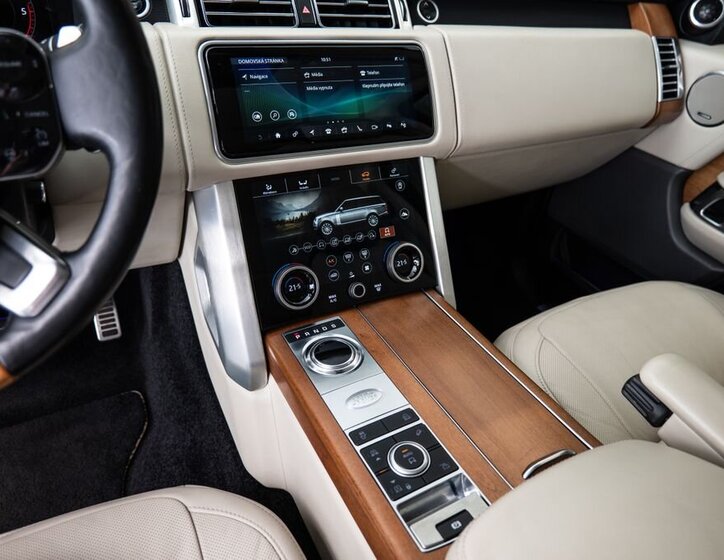 Land Rover Range Rover SUV / Terénní 4,4 l 250 kw