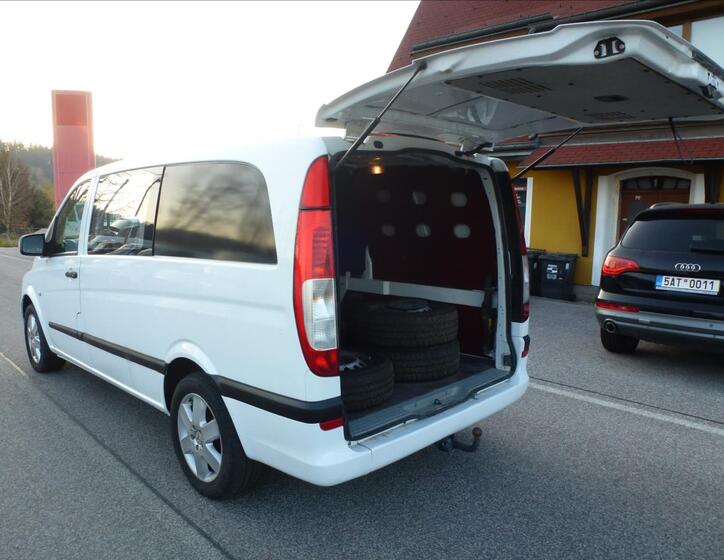 Mercedes-Benz Vito 18