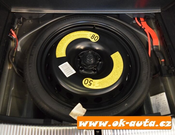 Audi A4 Kombi 2,0 l 100 kw