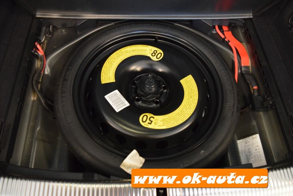 Audi A4 Kombi 2,0 l 100 kw