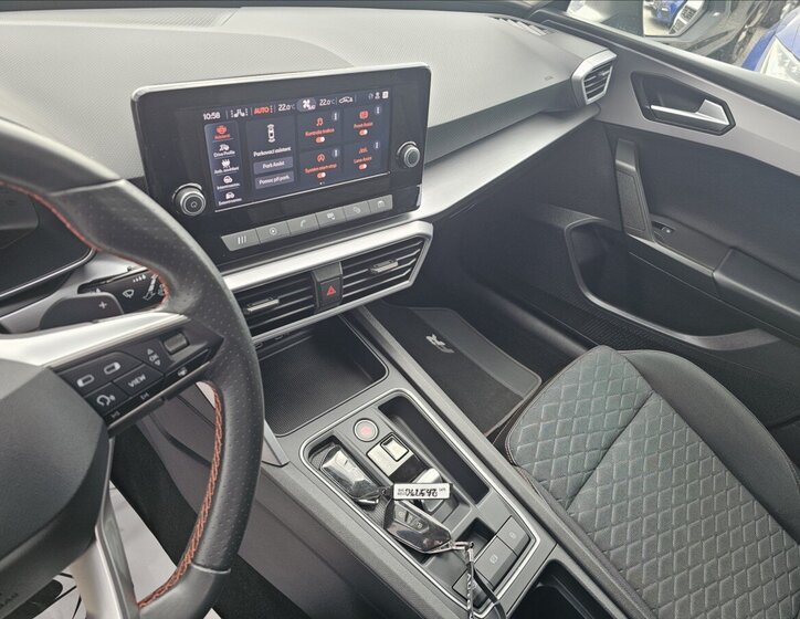 Seat Leon Kombi 2,0 l 110 kw