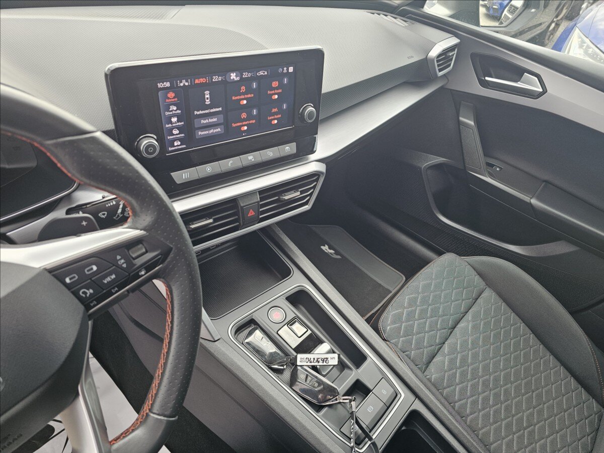 Seat Leon Kombi 2,0 l 110 kw