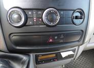 Mercedes-Benz Sprinter 19