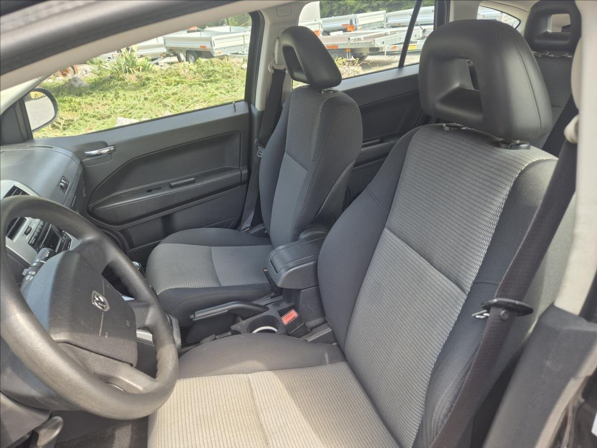 Dodge Caliber Hatchback 2,0 l 88 kw