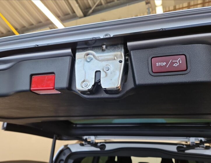 Mercedes-Benz Třídy V 23