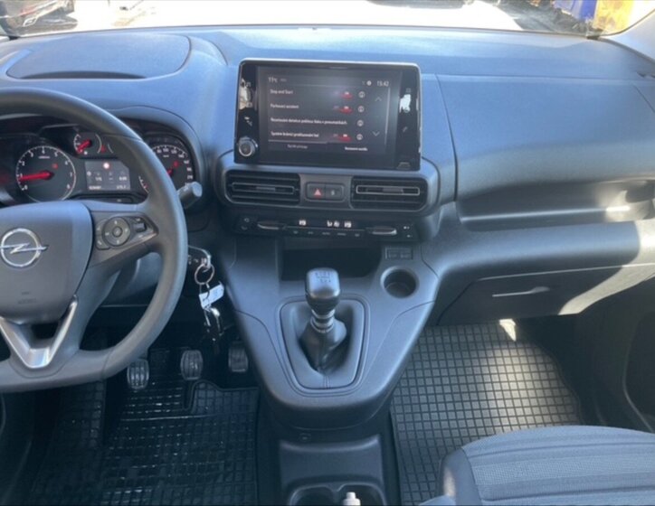 Opel Combo Skříň 1,2 l 81 kw