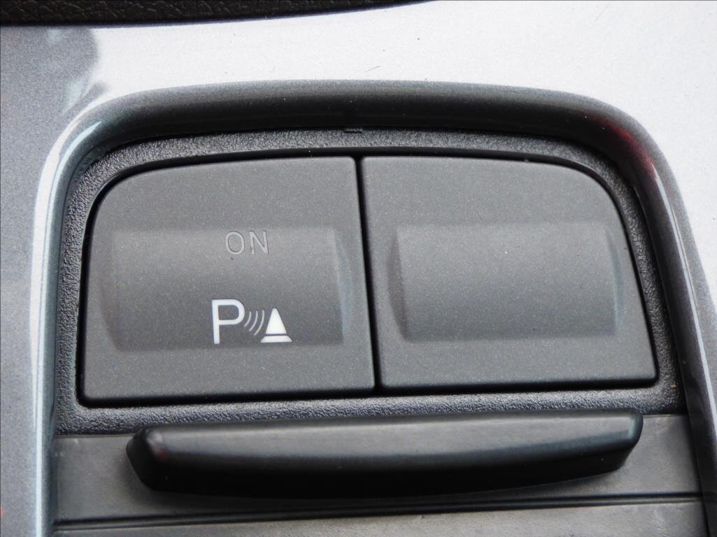 Ford Kuga Kombi 2,0 l 120 kw