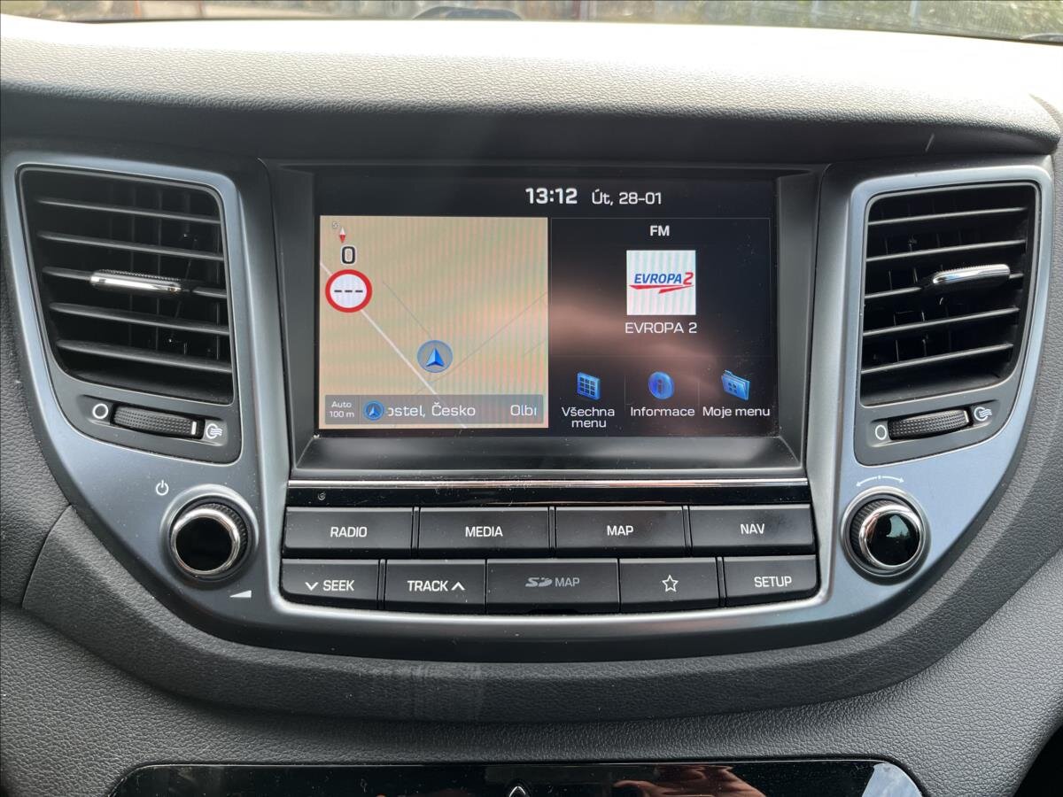 Hyundai Tucson SUV 2,0 l 100 kw