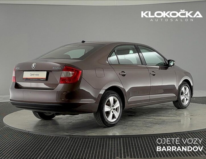 Škoda Rapid Liftback 1,2 l 81 kw
