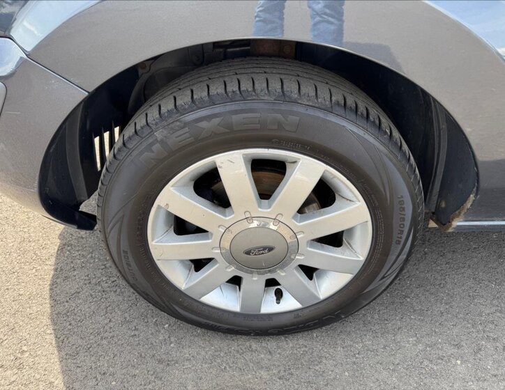 Ford Fusion Hatchback 1,4 l 59 kw