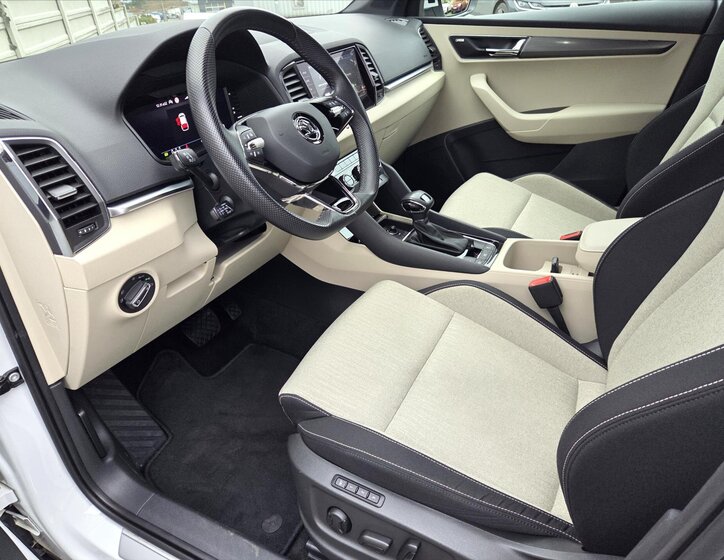 Škoda Karoq SUV 1,5 l 110 kw