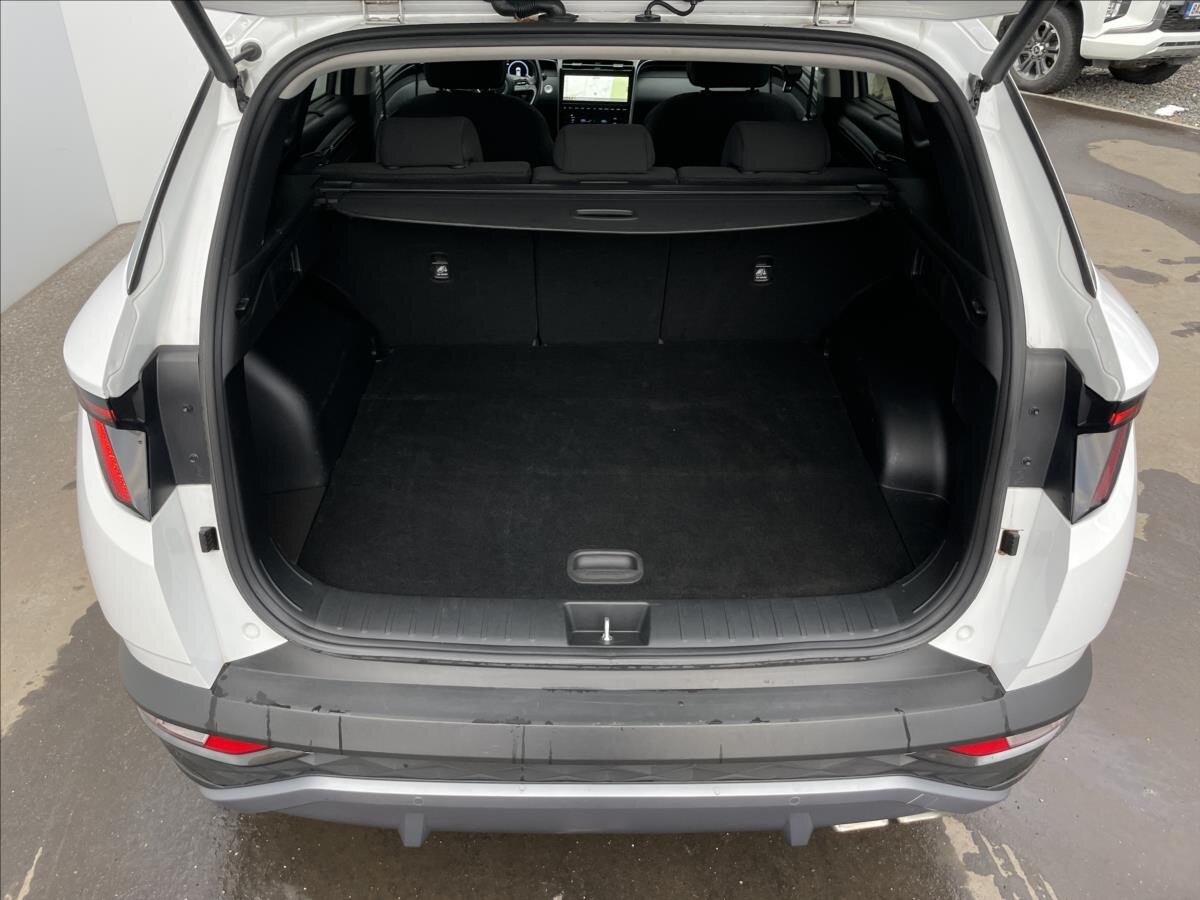 Hyundai Tucson SUV 1,6 l 110 kw