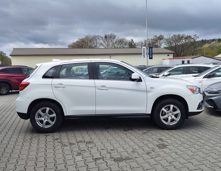 Mitsubishi ASX SUV / Terénní 1,6 l 86 kw