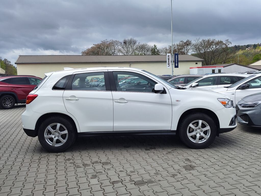 Mitsubishi ASX SUV / Terénní 1,6 l 86 kw