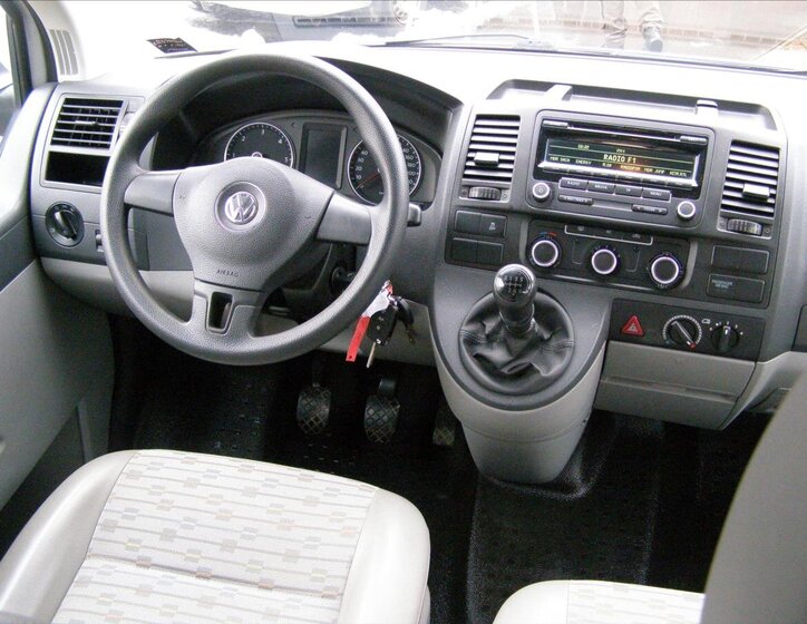 Volkswagen Transporter 21