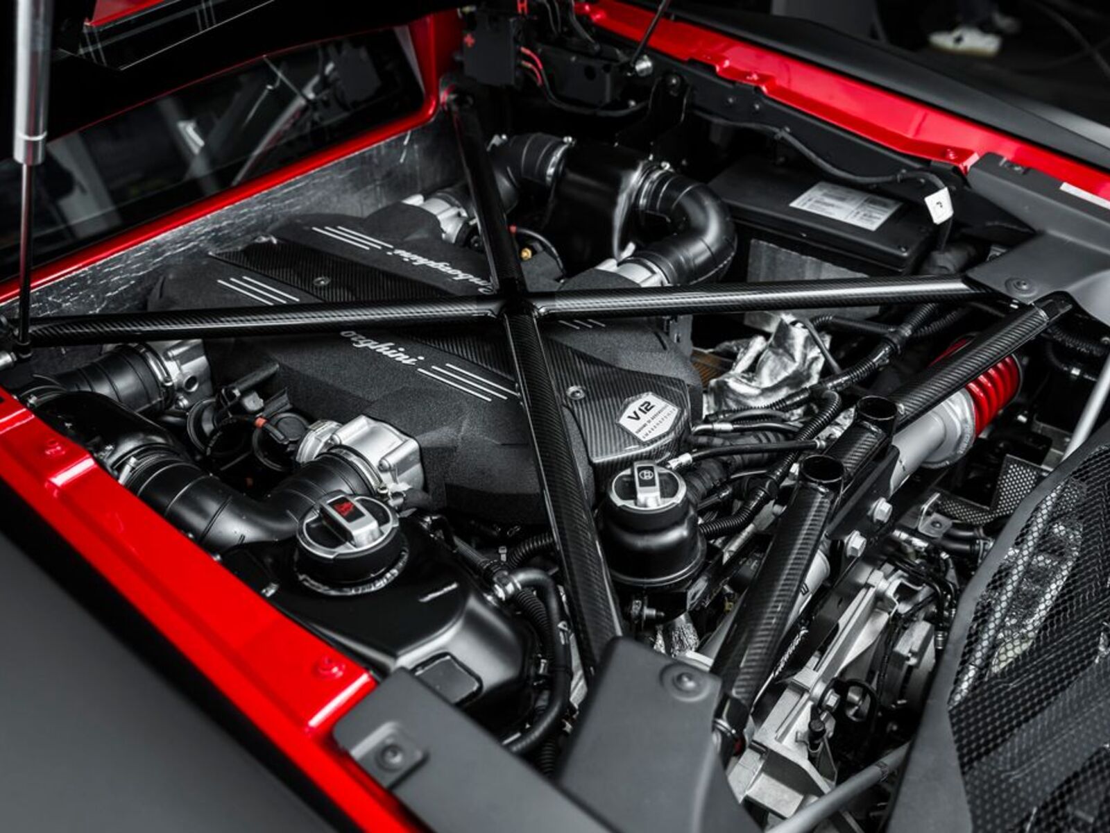 Lamborghini Aventador 10