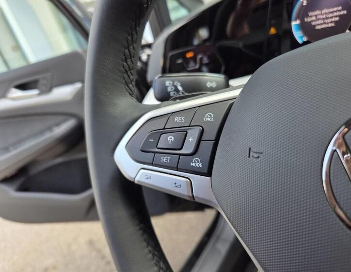 Volkswagen Golf Kombi 2,0 l 110 kw