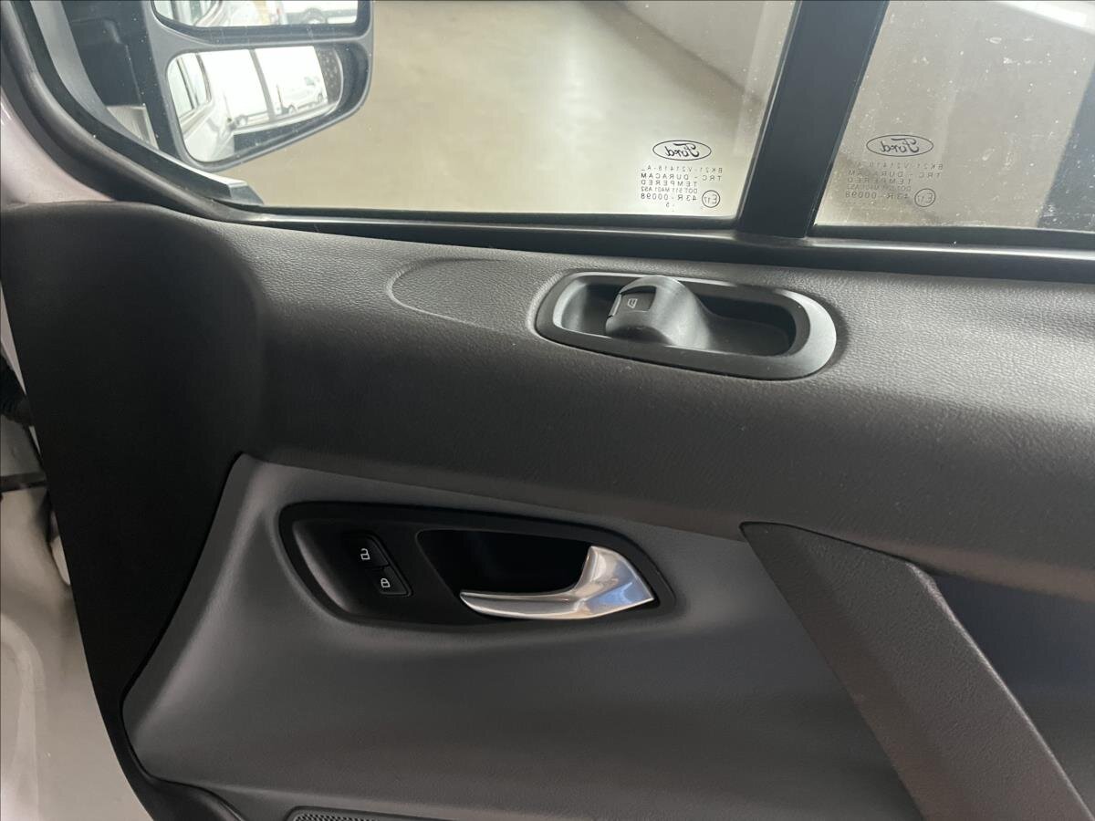 Ford Transit Custom Skříň 2,2 l 74 kw